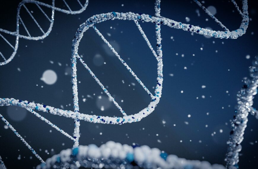 water droplets on glass during daytime